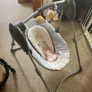 Graci baby swing